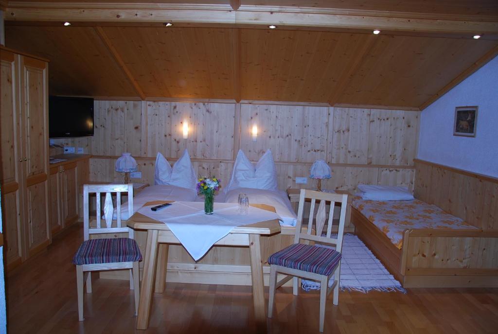 Rosumerhof Leutasch Kamer foto
